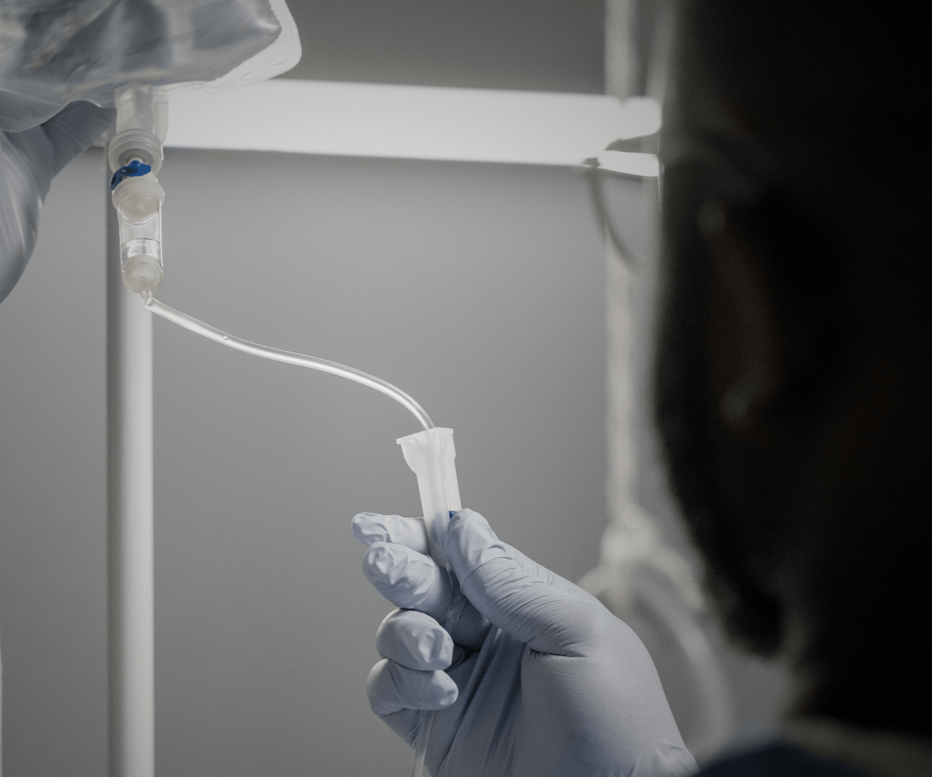 Die dunkle Seite der Pflege: Wie Patientenmörder im Verborgenen agieren und Vertrauen missbrauchen