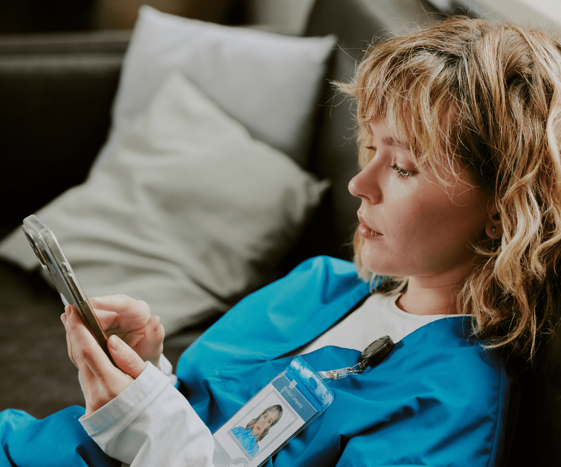 WhatsApp in der Pflege – Ist das erlaubt?