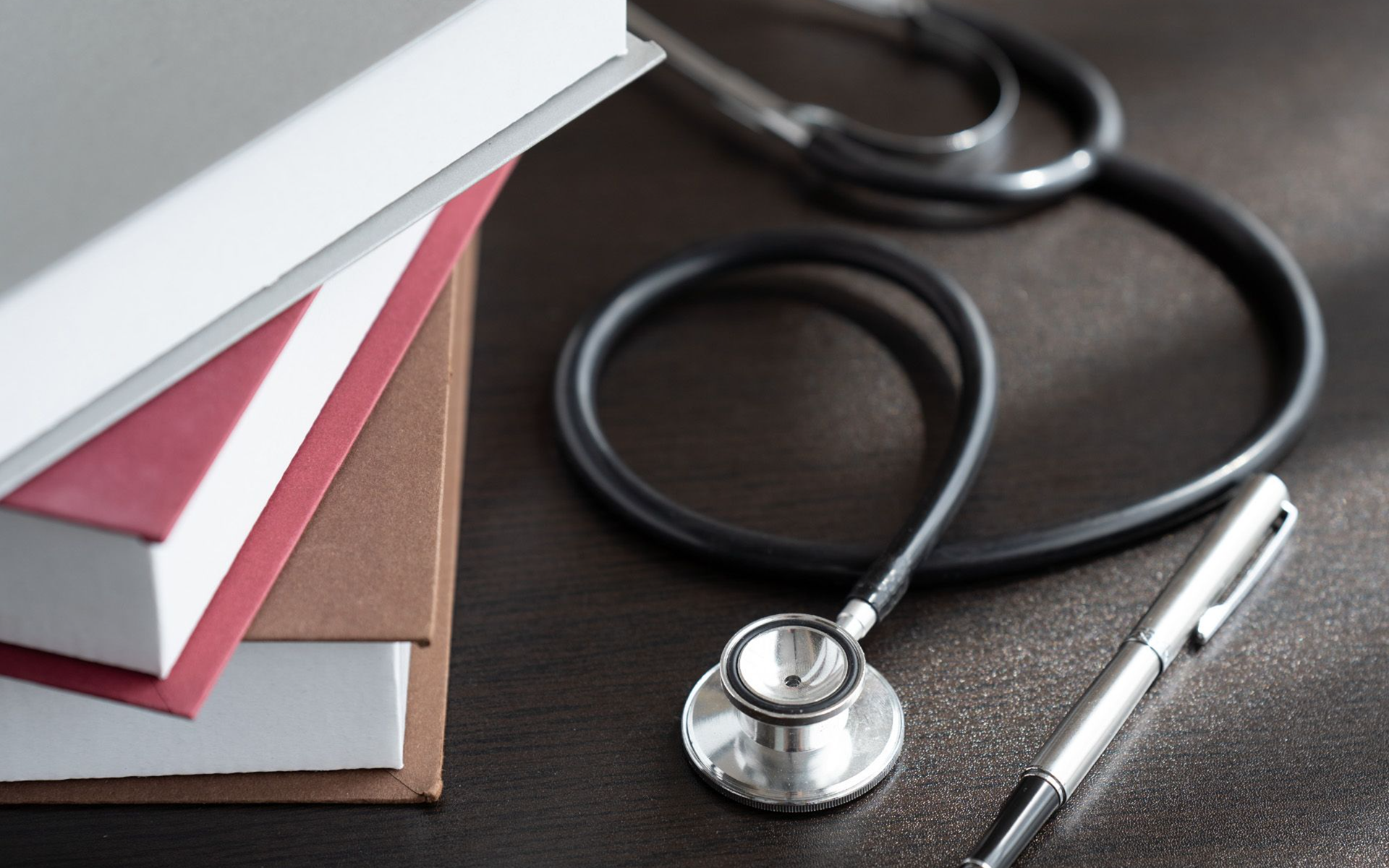 Die 8 beliebtesten Fachweiterbildungen in der Pflege